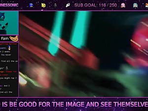 BBW GETS OFF ON BLACK GUY LEG