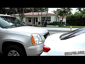 Mom plays with black friends daughter