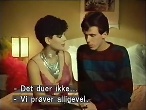 mom seduce son from www.camgirlsplay.in